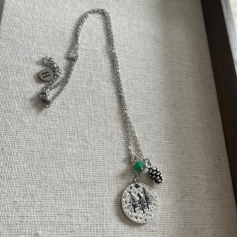 NEW Tree and pinecone necklace
